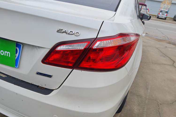 Used CHANGAN Eado 2014 1.6L Automatic Luxury Model Right Rear Taillight