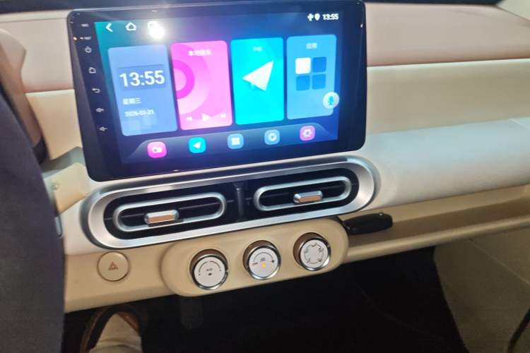 Used Wuling Hongguang MINIEV 2024 3rd Generation 215km Youth Edition
