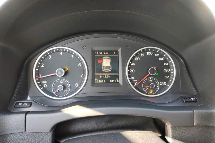 Used Volkswagen Tiguan L 2015 1.8TSI Automatic All-Wheel-Drive Luxury Model