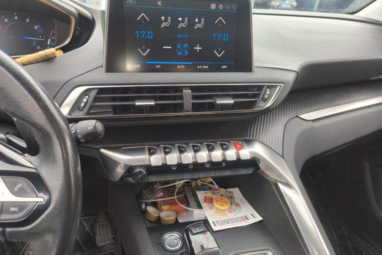 Used Peugeot 4008 2017 350THP Elite Edition Audio And AC Panel