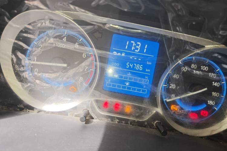 Used Suzuki Wagon R X5 2015 1.4L Cruise Model China IV
