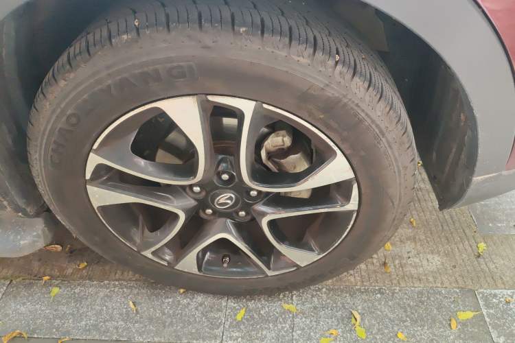 Used Soueast DX7 2015 1.5T Automatic Luxury Model
