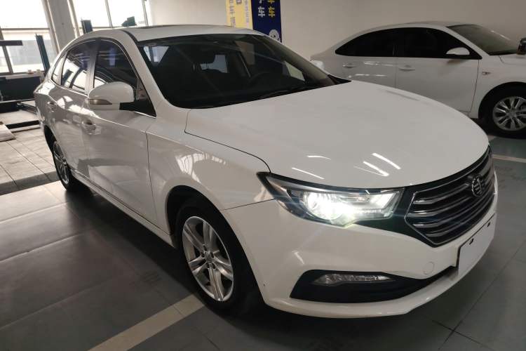 Used Bestune B30 2016 1.6L manual luxury version
