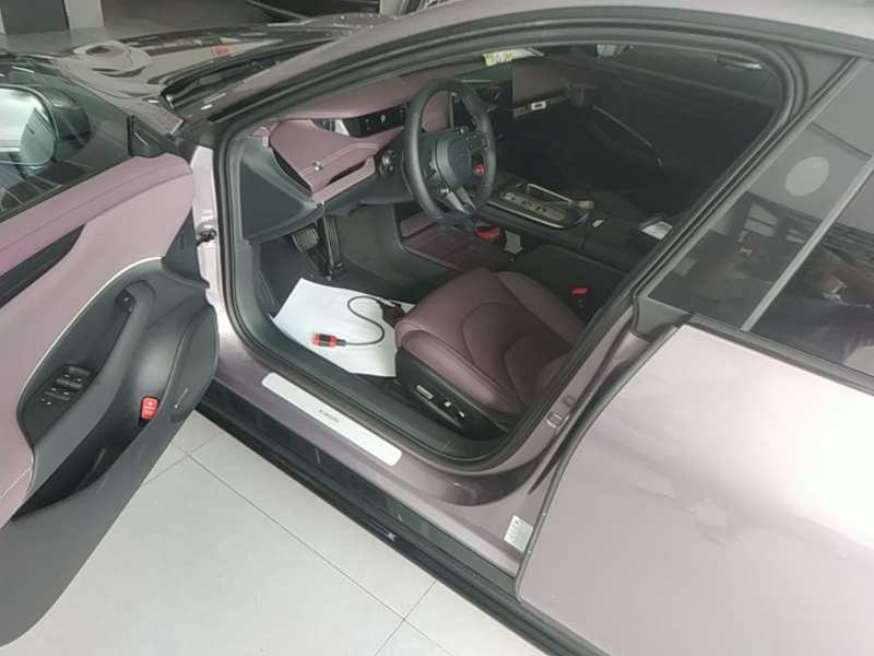 Used Xiaomi Auto SU7 2024 Rear-Drive Long-Range Intelligent Driving Version — 16