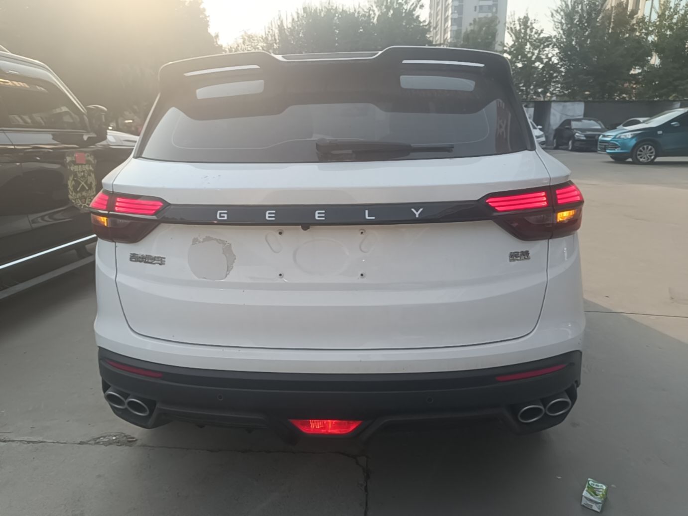 Geely Auto Coolray 2023 1.5T DCT Platinum Edition — снимка 5