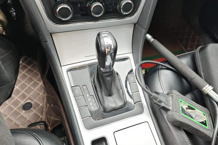 Used Volkswagen Passat 2014 1.8TSI DSG Prestige Edition
