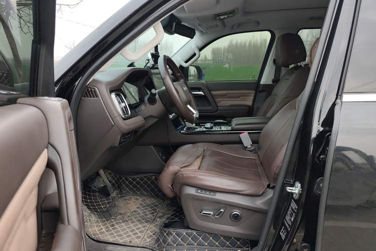 Used BAIC Off-Road BJ60 2022 2.0T Version 11 Seven Seats
