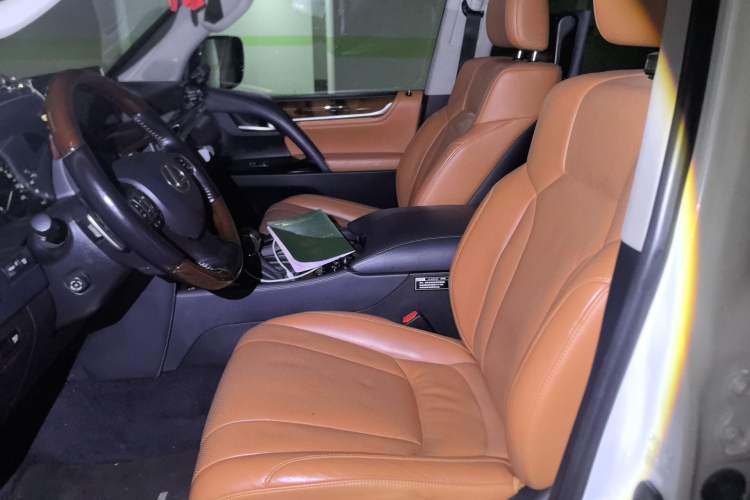 Used Lexus LX 2017 570 Prestige Luxury Edition Left Front Seat