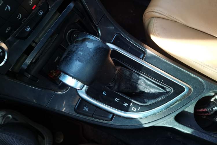 Used Brilliance V5 2014 1.5T Automatic Two-Wheel Drive Luxury Version