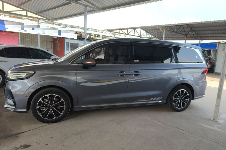 Used Roewe iMAX8 2022 400TGI Ultimate Edition