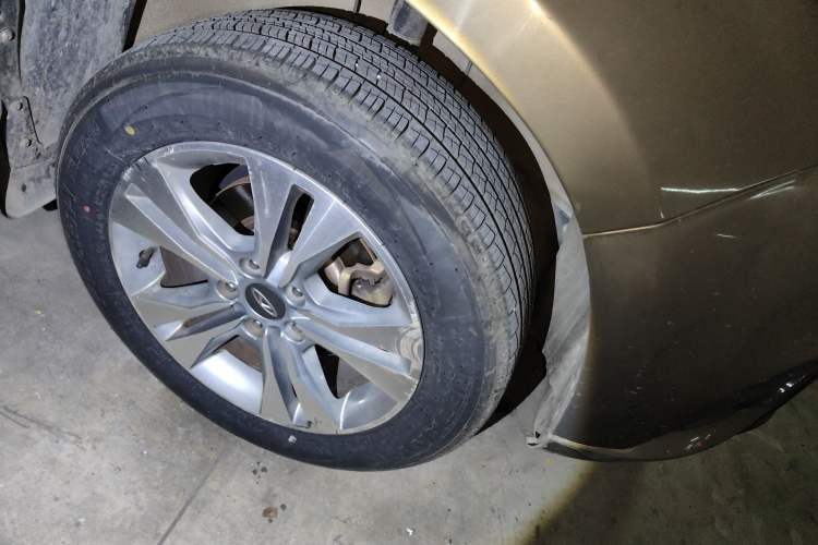 Used Chery Tiggo 3 2015 1.6L CVT ZhiShang Sport Edition