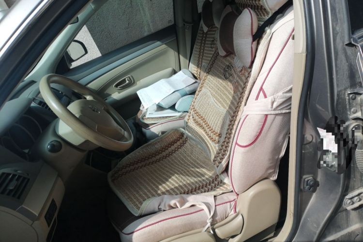 Used Nissan Sylphy 2012 Classic 1.6XE Automatic Comfort Edition Left Front Seat