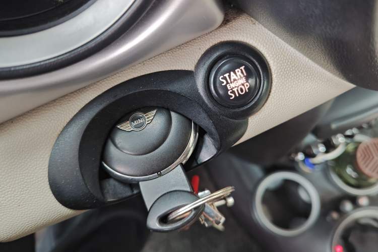 Used MINI Clubman 2011 1.6L COOPER Fun
