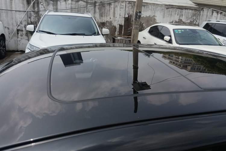 Used Lynk & Co 03 2026 Model 1.5TD DCT Halo Roof