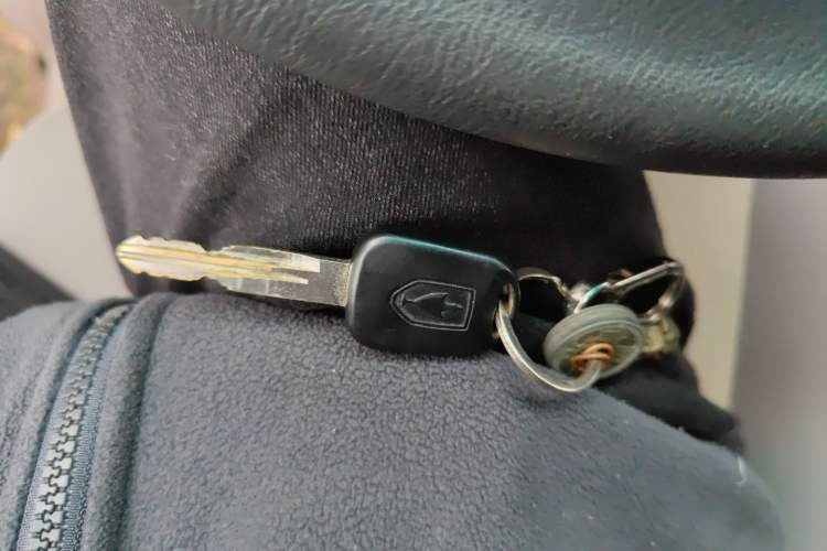 Used Jinbei Hiace X30 2023 1.5L Super-Enjoyment Van 2/5 Seats Non-Air-Conditioned Version SWC15M Vehicle Key