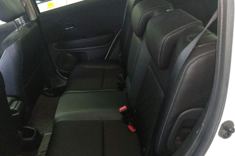 Used Honda Vezel 2019 1.5L CVT Pioneer Edition China VI