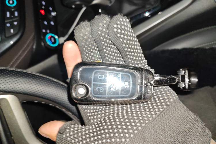 Used Chevrolet Malibu 2016 1.6T Automatic Luxury Edition Vehicle Key