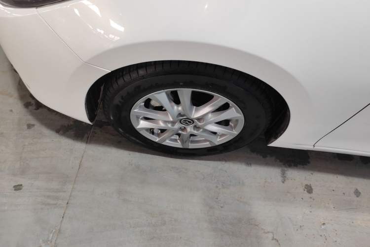 Used Mazda Mazda 3 Axela 2017 Sedan 1.5L Automatic Luxury Model Emission Standard China V
