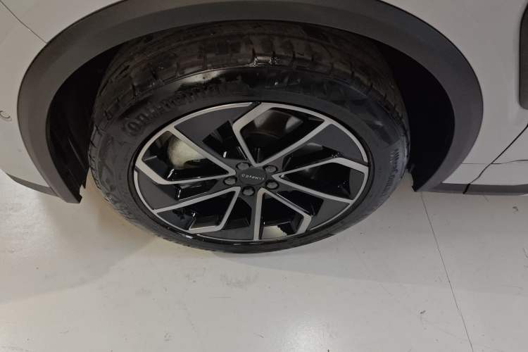 Used Lynk & Co 01 EM-P 2023 1.5TD EM-P Dawn Edition