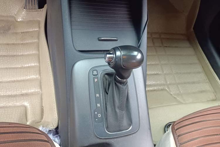 Used Kia K3S 2014 1.6L Automatic GLS
