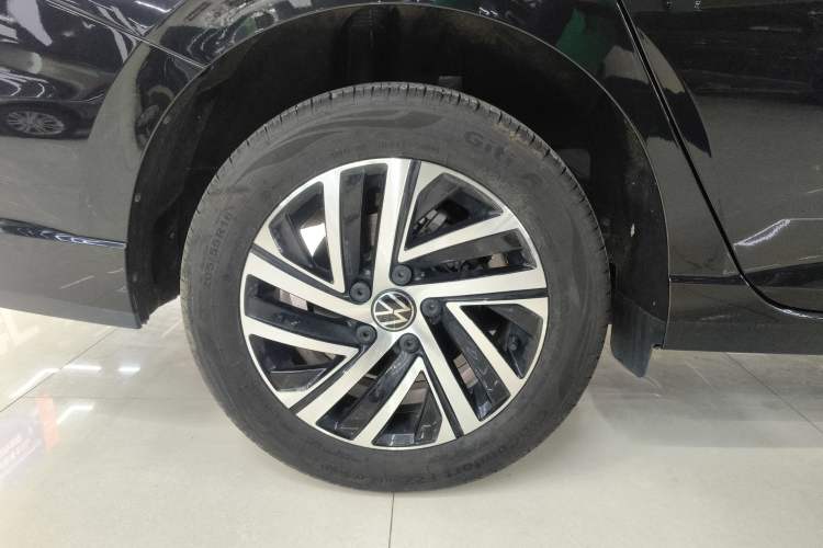 Used Volkswagen Lavida 2024 300TSI DSG Full-Comfort Edition