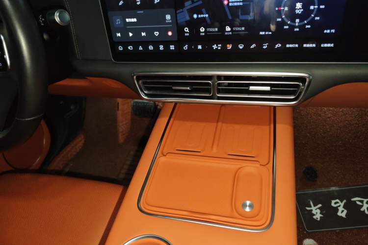 Used Li Auto L9 2022 Max model
