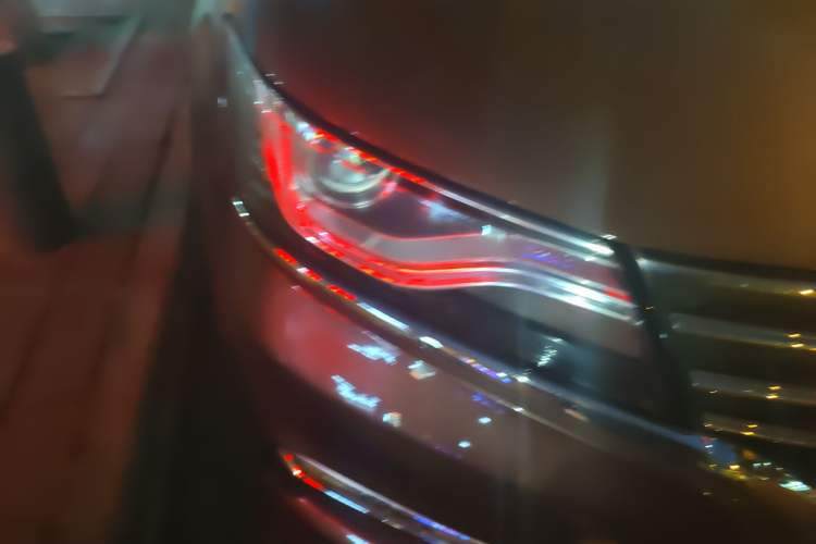 Used Roewe RX5 2016 20T Two-Wheel Drive Automatic Internet Smart Edition