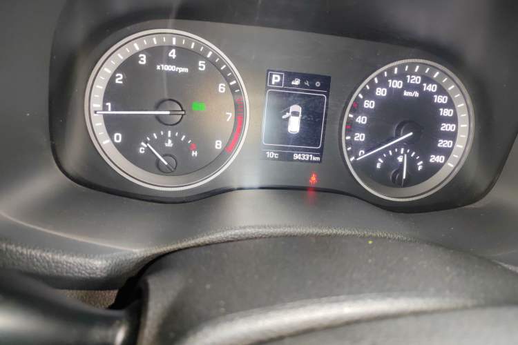 Used Hyundai Tucson 2015 1.6T Dual-Clutch Two-Wheel-Drive Leading Model
