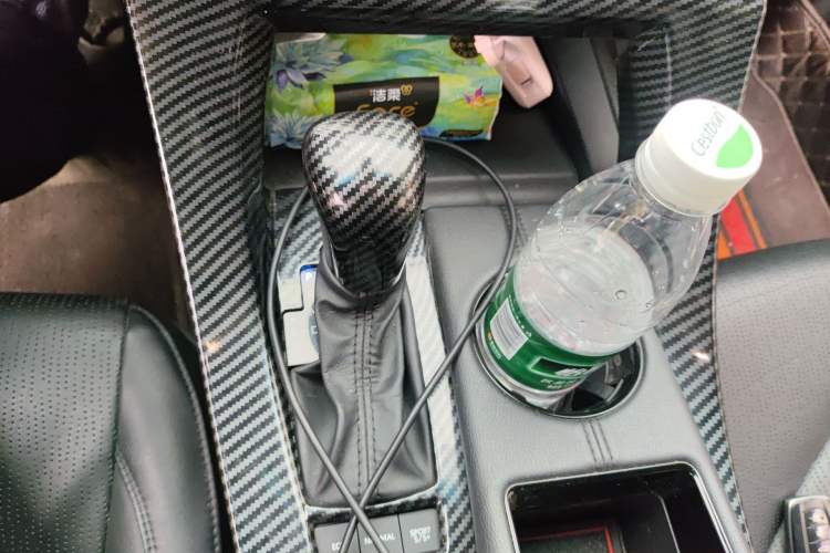 Used Toyota Avalon 2021 2.5L Luxury Edition Gear Lever