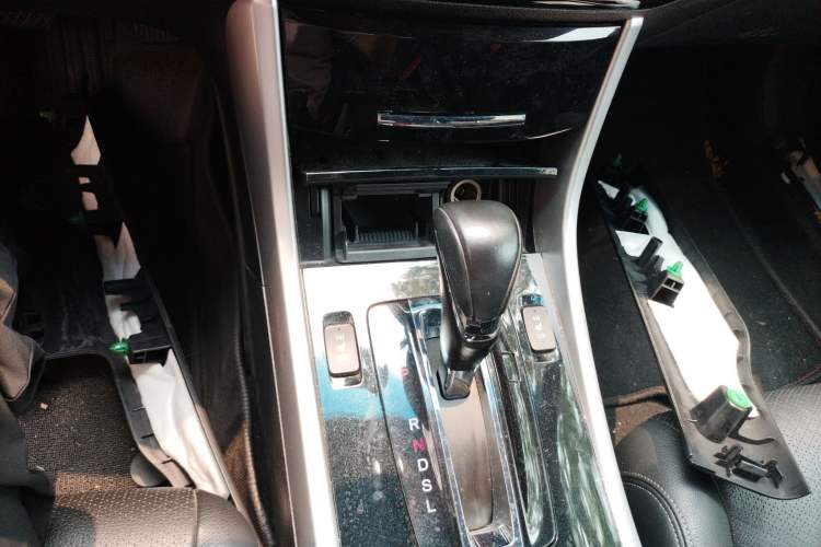 Used Honda Accord 2016 2.0L Elite Edition
