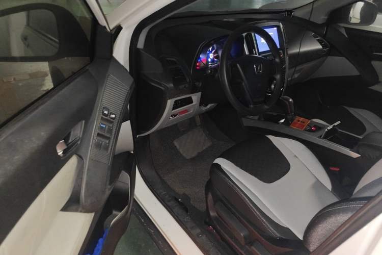 Used Luxgen U6 SUV 2014 1.8T Charm Version