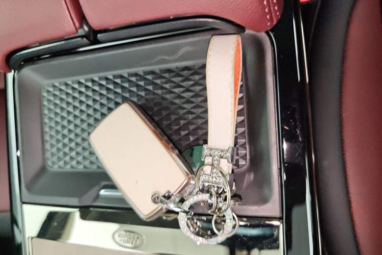 Used Land Rover Range Rover Evoque 2022 Aurora L 249 PS R-Dynamic Luxury Edition