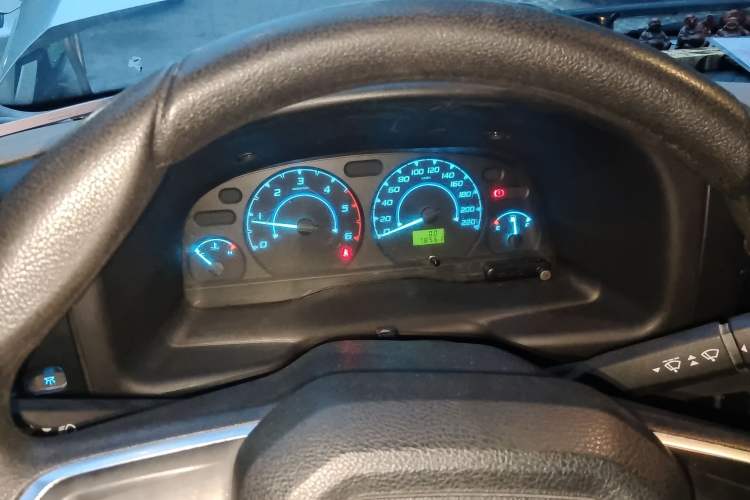 Used JMC Transit 2017 2.8T Commercial Version Short Wheelbase Mid-Roof 6/7/8-Seater JX493