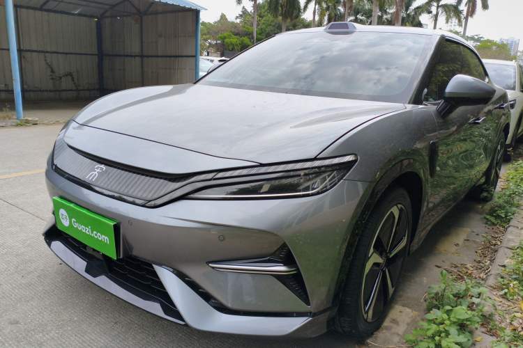 Used BYD Song L EV 2025 Intelligent Driving Version 662 km LiDAR Excellence Edition
