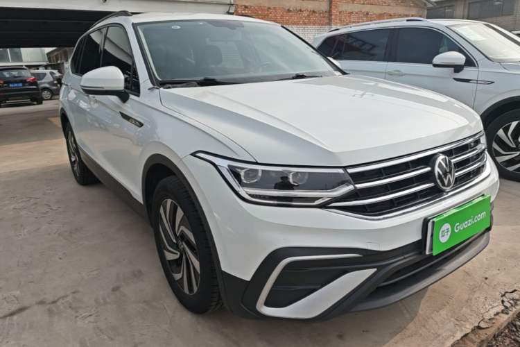 Used Volkswagen Tiguan L 2023 330TSI Automatic Two-Wheel Drive Comfort Edition Exterior 1