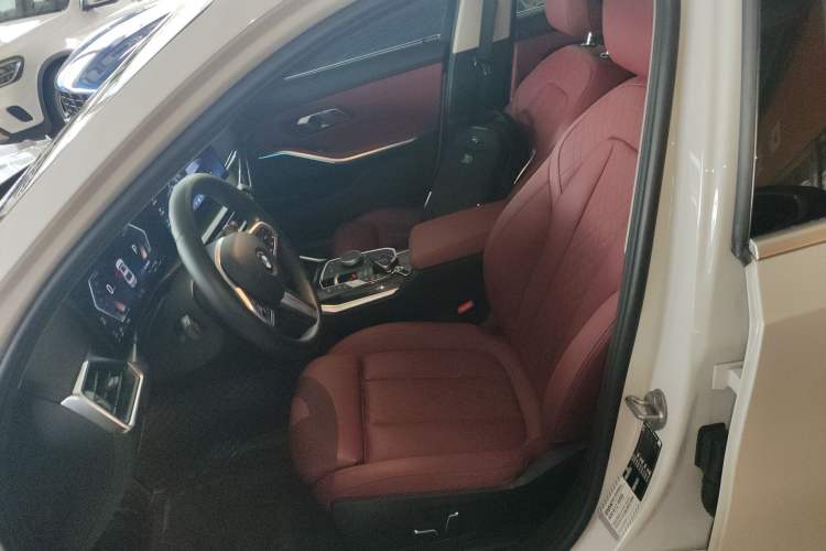 Used BMW 3 Series 2024 325Li M Sport Package Left Front Seat