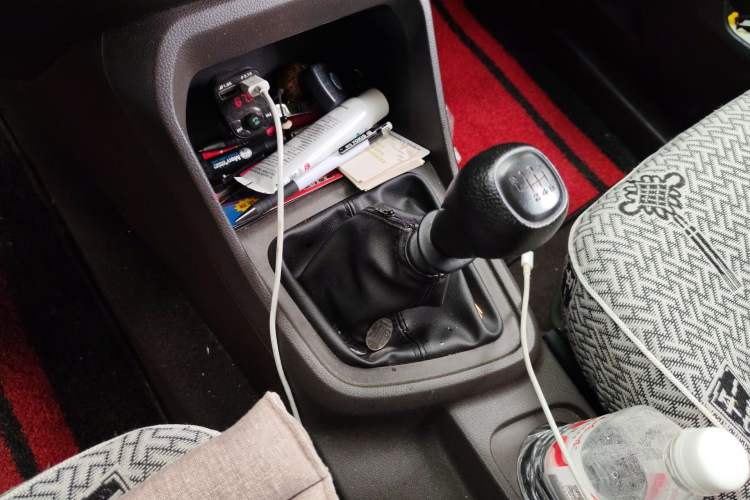 Used Wuling Hongguang V 2021 1.5L Jingqu Version LAR Gear Lever