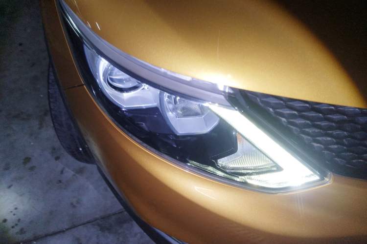 Used Nissan Qashqai 2016 2.0L CVT Luxury Edition
