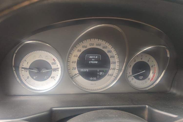 Used Mercedes-Benz GLK-Class 2013 GLK 300 4MATIC Fashion Model Instrument Cluster