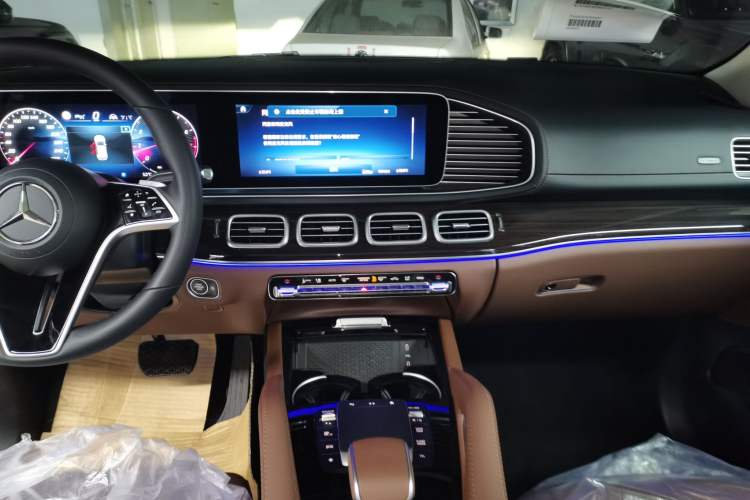 Used Mercedes-Benz GLE 2025 GLE 350 4MATIC Stylish Model