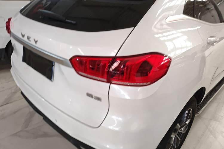 Used Wey VV5 2021 1.5T Two-Wheel Drive Color Pioneer