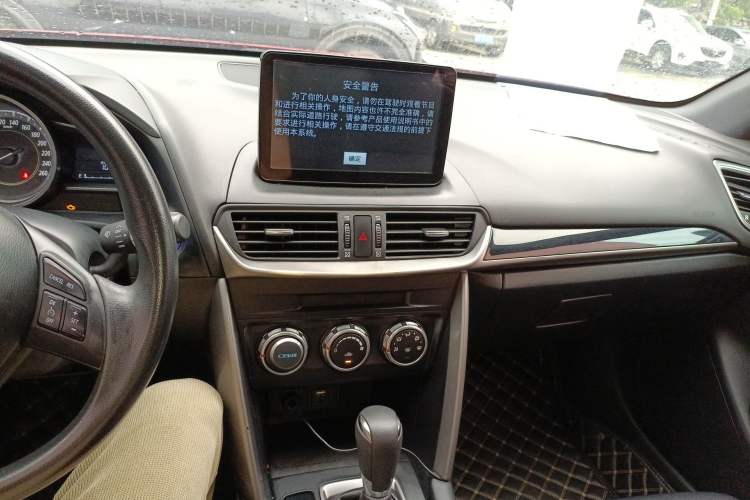 Used Mazda CX-4 2016 2.0L Automatic 2WD Blue Sky Dynamic Edition
