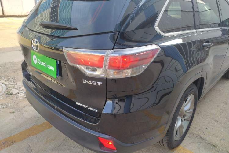 Used Toyota Highlander 2017 2.0T Four-Wheel Drive Luxury Edition 7 Seats
