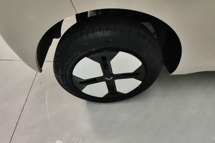 Used Wuling Hongguang MINIEV 2024 3rd Generation 215km Advanced Version