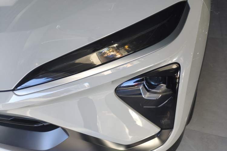 Used Nio EC6 2020 430 km Sport Version Left Front Headlight