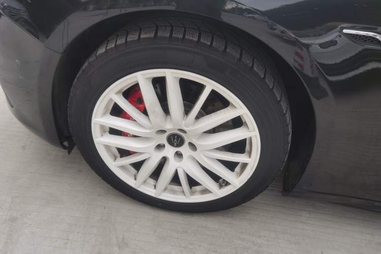 Used Maserati Ghibli 2014 3.0T Standard Edition Exterior 4