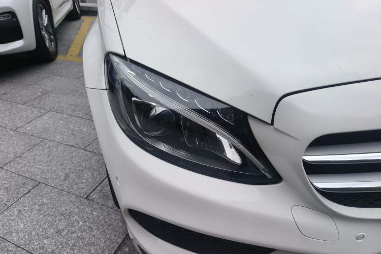 Used Mercedes-Benz C-Class 2017 Facelift C 200 L Sport Edition