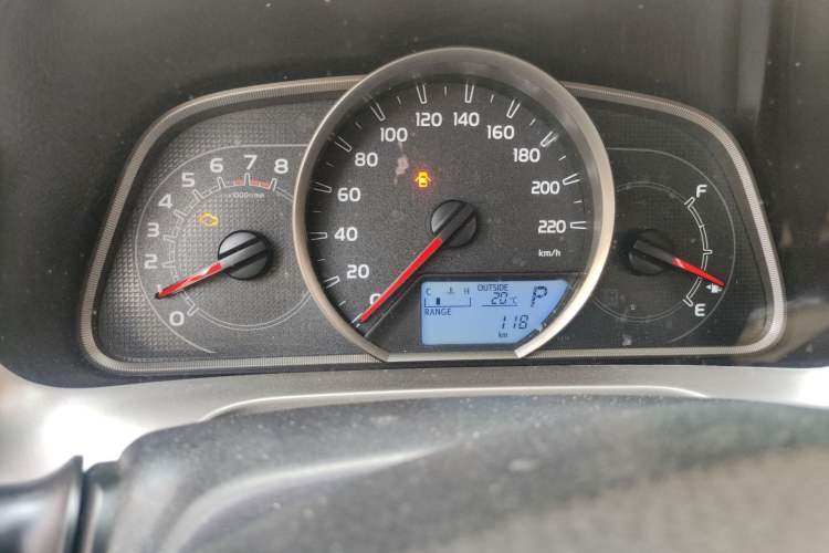 Used Toyota RAV4 2015 2.0L CVT Two-Wheel Drive Fashion Edition Instrument Cluster