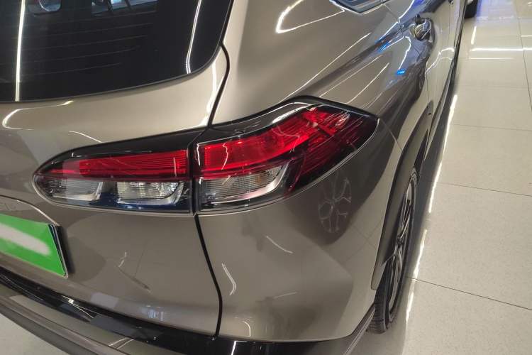 Used Toyota FRONTLANDER 2023 2.0L CVT Sport Edition
