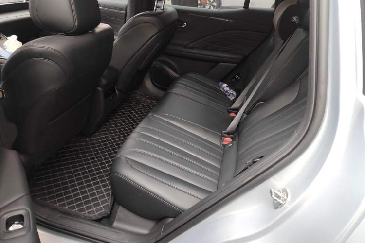 Used AION V 2024 Aion Tyrannosaurus 650 LiDAR Edition Left Rear Seat